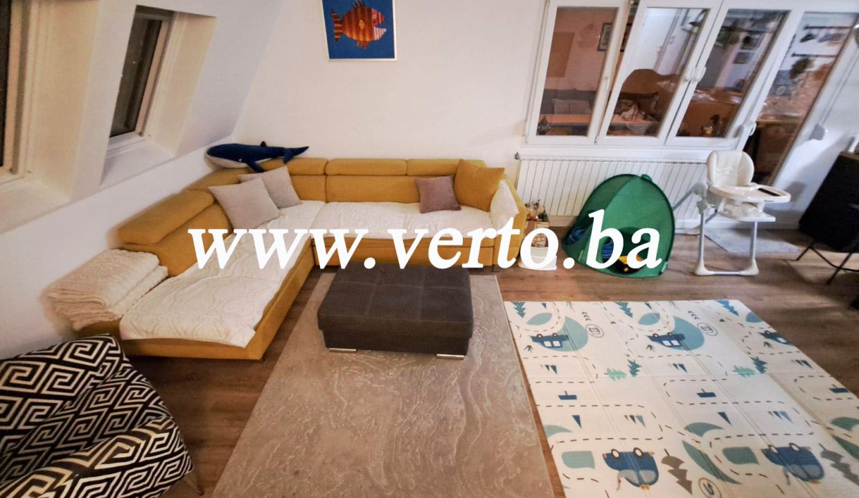 IMG-90ee0d7196003c13d7d2c99bf35682f3-V